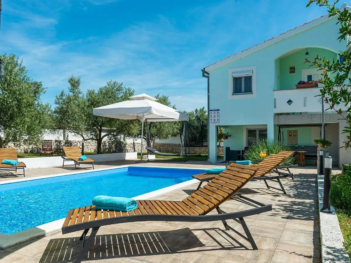 Holiday House Marina With Pool Sukosan Holiday home