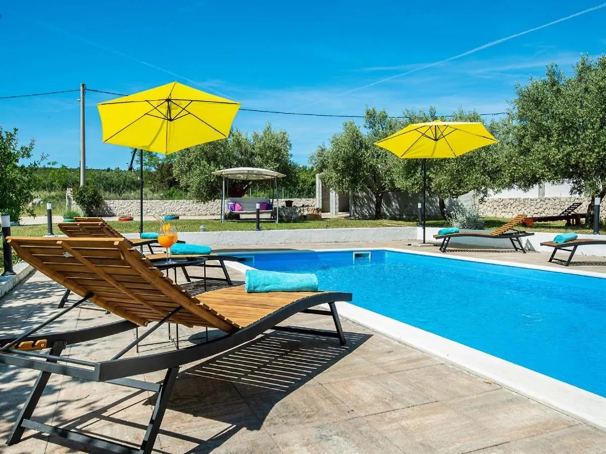 Holiday House Marina With Pool Sukosan 0*,