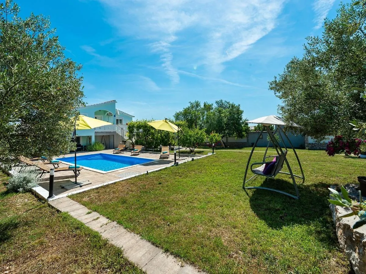 Holiday House Marina With Pool Sukosan 0*,