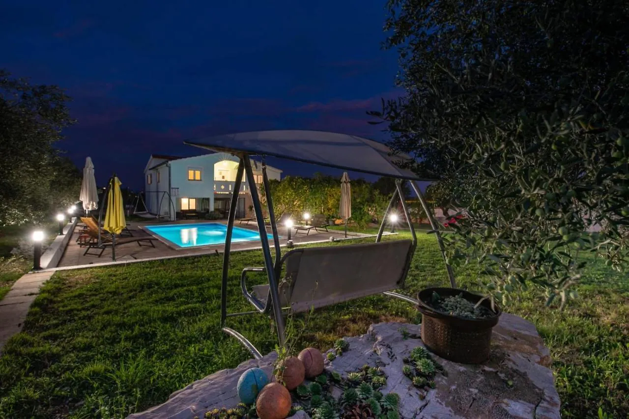 Holiday House Marina With Pool Sukosan 0*,  Croatia
